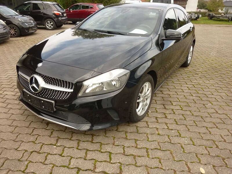 Mercedes-Benz A 180 A -Klasse A 180 Urban BlueEfficiency