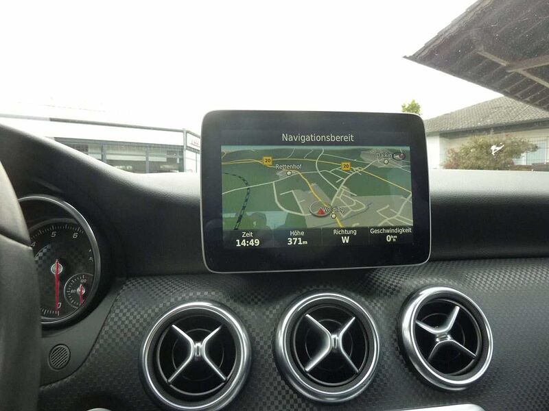 Mercedes-Benz A 180 A -Klasse A 180 Urban BlueEfficiency